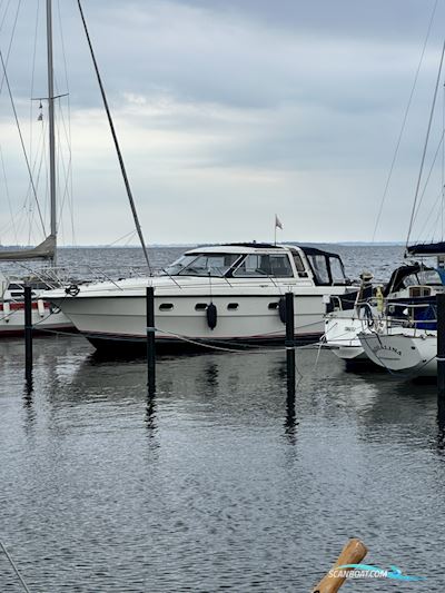 Nimbus 35 DC Motorbåd 1989, med Volvo Penta
 motor, Danmark