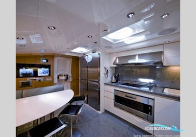 Maiora 31DP Motorboat 2009, with Mtu 2000 16V M93 engine, Spain
