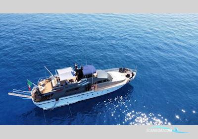 Versilcraft Ultra Phantom Motorboat 1988, with Detroit Diesel engine, Italy