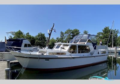 Kempala Kruiser 12.50 Motorboat 1985, with Volvo Penta engine, The Netherlands
