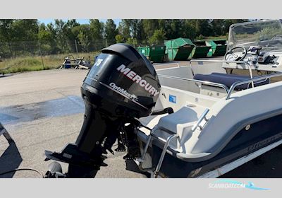 Uttern S52 Exclusive Motorbåd 2006, med Mercury motor, Sverige