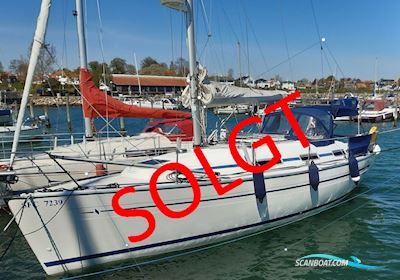 Bavaria 32 Sailingboat 2004, with Volvo Penta MD2020 19 HK. 3 Cyl Dieselmotor engine, Denmark