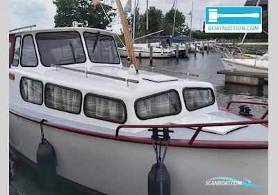 Folkertkruiser 800 Motorboat 1986, with Peugeot engine, The Netherlands