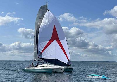 Dragonfly 920 Multi hull boat 2002, with Honda engine, Denmark