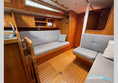 Dutch Built Steel Domp Kruiser 1030 Sailingboat 1992, with Vetus Mitsubishi  M4.14 engine, United Kingdom