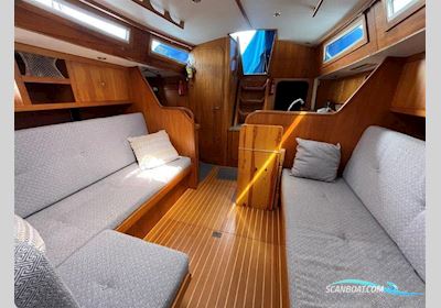 Dutch Built Steel Domp Kruiser 1030 Sailingboat 1992, with Vetus Mitsubishi  M4.14 engine, United Kingdom