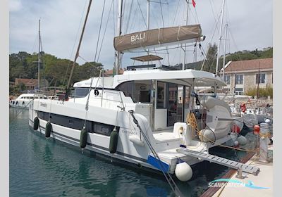 Bali CATSPACE Sejlbåd 2022, med 2 x Yanmar 3JH40 motor, Spanien