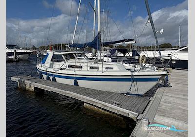 LM 30 Sailingboat 1986, with Bukh DV36 SME engine, United Kingdom
