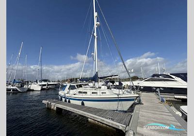LM 30 Sailingboat 1986, with Bukh DV36 SME engine, United Kingdom