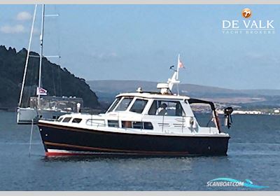 Nelson Weymouth 34 Motorbåd 1984, med Ford motor, England