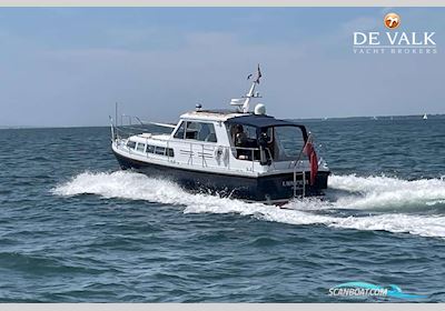 Nelson Weymouth 34 Motorbåd 1984, med Ford motor, England