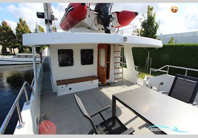 Vripack Trawler 1950 Motorboat 1992, with Vovo-Penta engine, The Netherlands