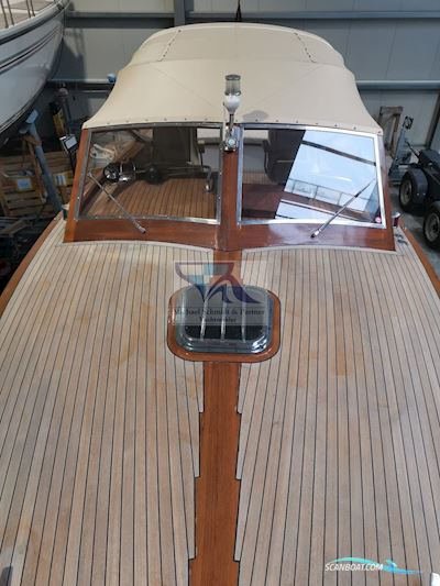 Knierim Yachtbau Kiel Legend 28 Motorboot 2003, mit Volvo Penta KAD32P motor, Deutschland