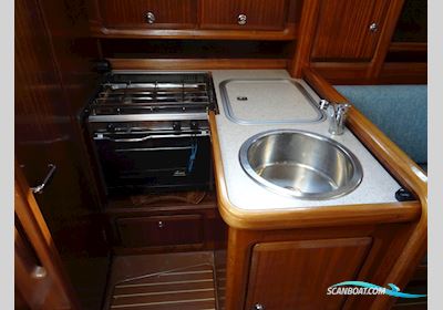 Bavaria 34-2 Segelbåt 2000, med Volvo Penta MD2030 motor, Holland