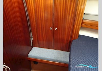 Bavaria 34-2 Segelbåt 2000, med Volvo Penta MD2030 motor, Holland