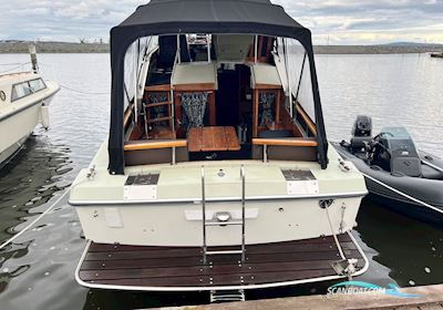 Coronet 32 OF Motorbåd 1979, med 2 x Volvo Penta TAMD 40 motor, Sverige