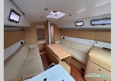 Beneteau  First 35 Sailingboat 2010, with Yanmar  3YM30 engine, United Kingdom