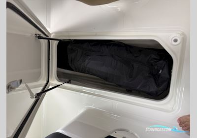 Sea Ray 190 SPX Motorboat 2026, with Mercruiser engine, The Netherlands