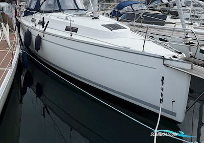 Bavaria 32 Cruiser Sailingboat 2010, with Volvo Penta d1-20 engine, Denmark