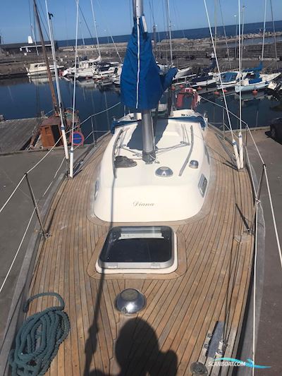Hallberg Rassy 29 Zeilboten 1987, met Engine type Volvo Penta,Hk 18,diesel
 motor, Denemarken