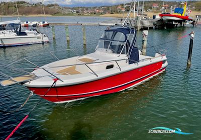 Nimbus 230 R Motorbåt 2004, med Volvo Penta 5,7 gxi motor, Sverige