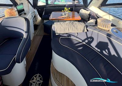 Bavaria 35 Sport  Motorbåd 2007, med 2 x Volvo Penta D4-225 motor, Sverige