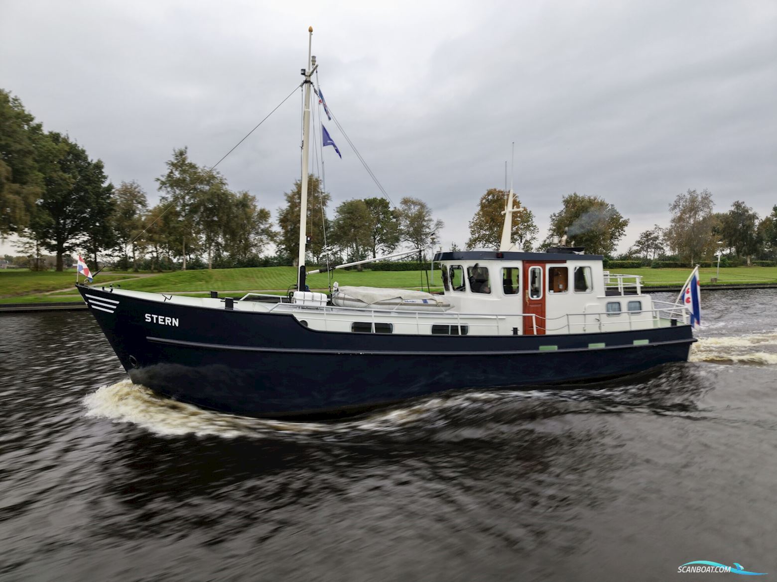 Draaisma Spiegelkotter 14.96 VS Motorboten 2000, met Scania motor, The Netherlands