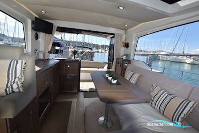 Sealine International C330 Motorboat 2016, with Volvo Penta D6 330 engine, Greece
