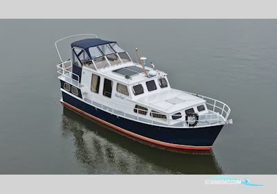 Van Bavel Kruiser 10.20 AK Motorboat 1984, with Mitsubishi Samofa engine, The Netherlands