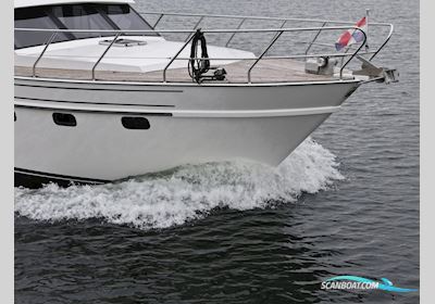 Valkkruiser Falcon 45 Royal Cabrio Motorboat 1993, with Volvo Penta engine, The Netherlands