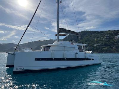 Bali 4.3 Sejlbåd 2020, med 2 x Yanmar 4JH57 57Hp Saildrive motor, Italien