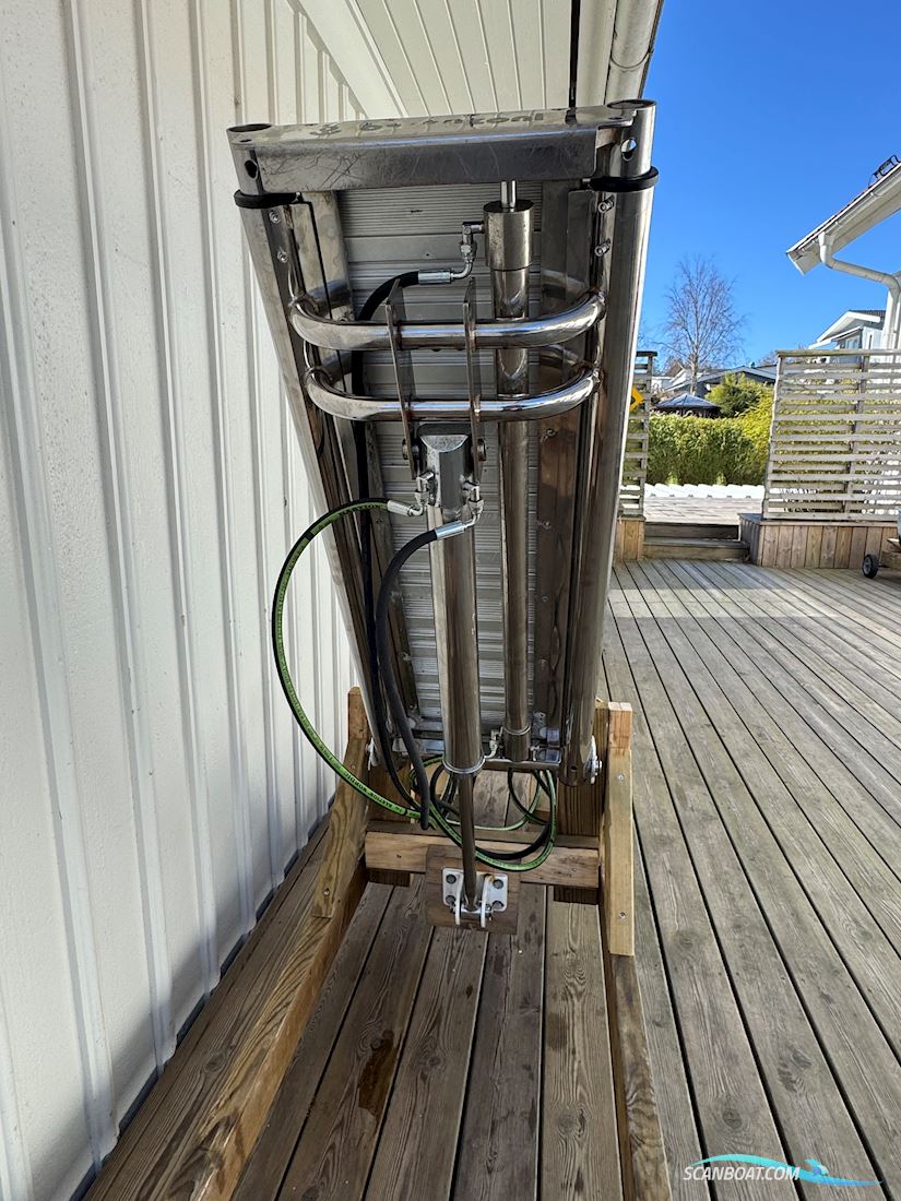 Elhydralisk landgång