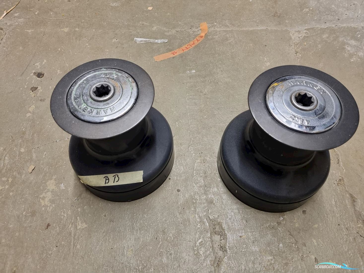 Harken manual winches 48.2 A