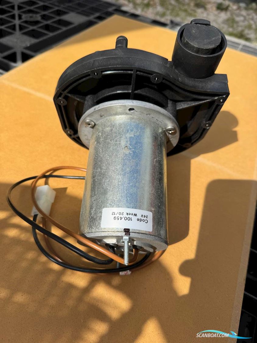 Plants Vortex Pump 24V