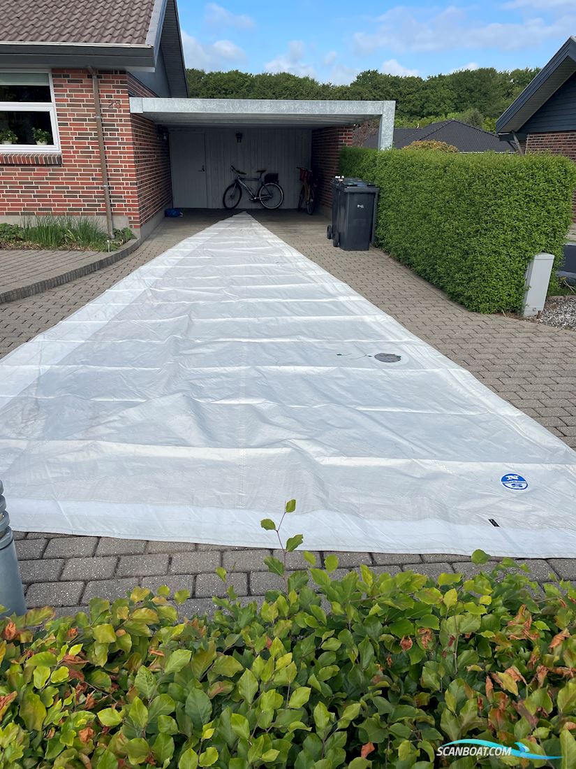 Rullefok. North Sails. 30 m2.