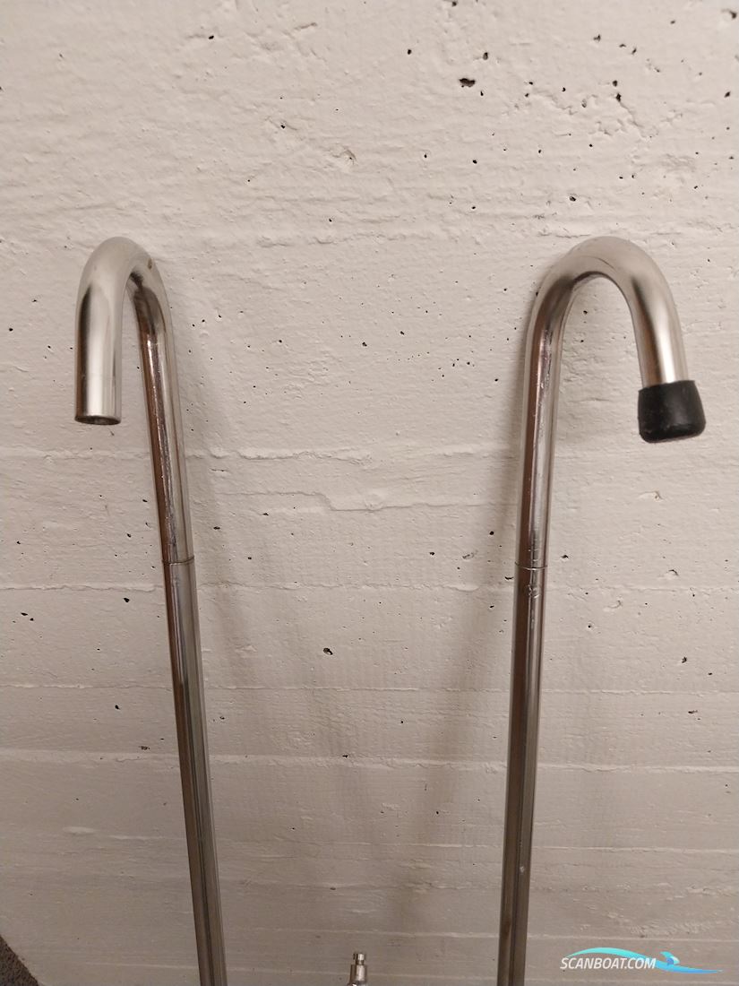 Bärbar stävstege 