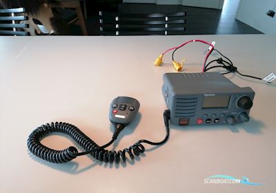 Used Raymarine 