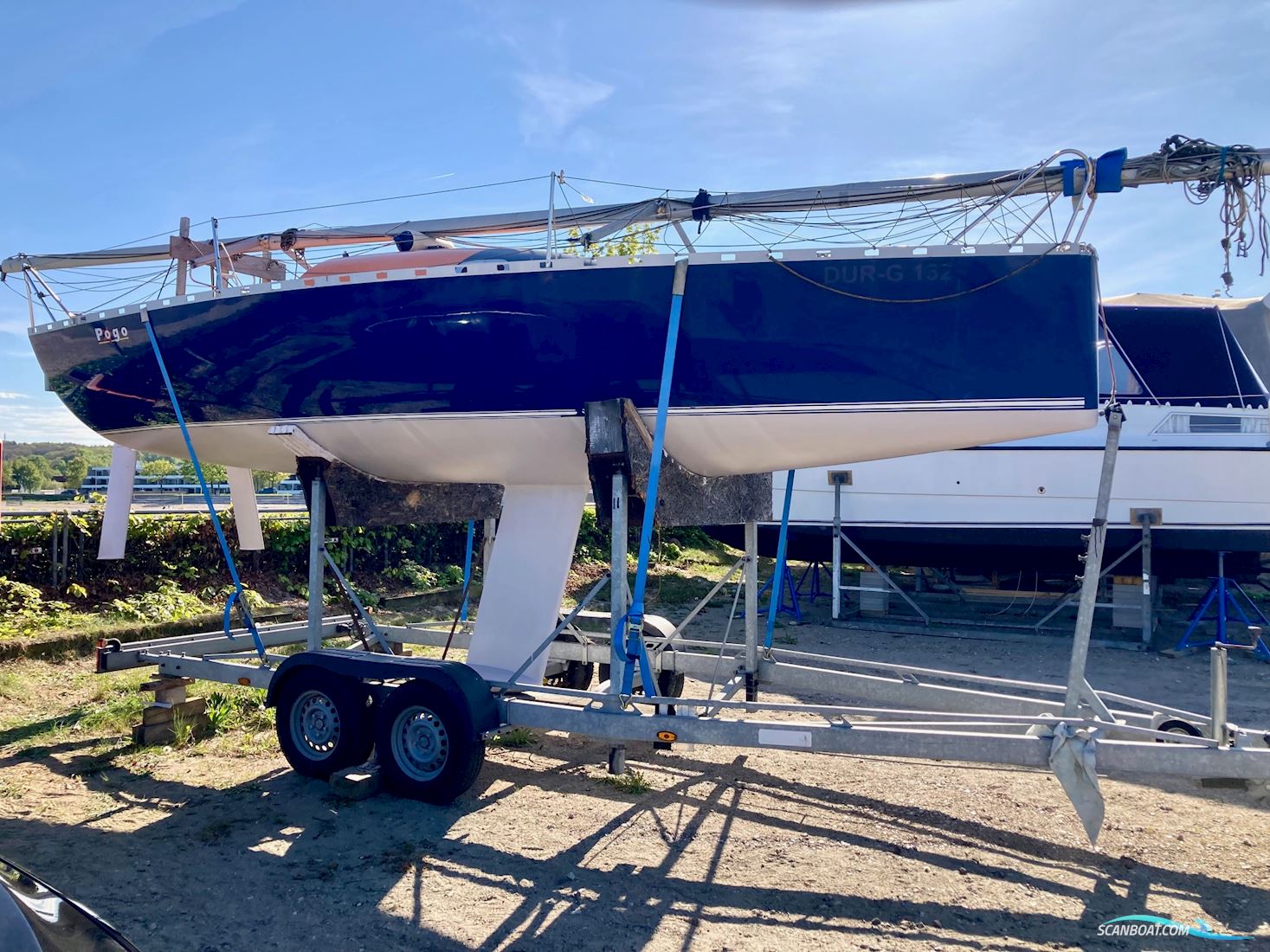 Trailer Bådtrailer Anhänger 2.700kg für Kielboot oder Motorboot