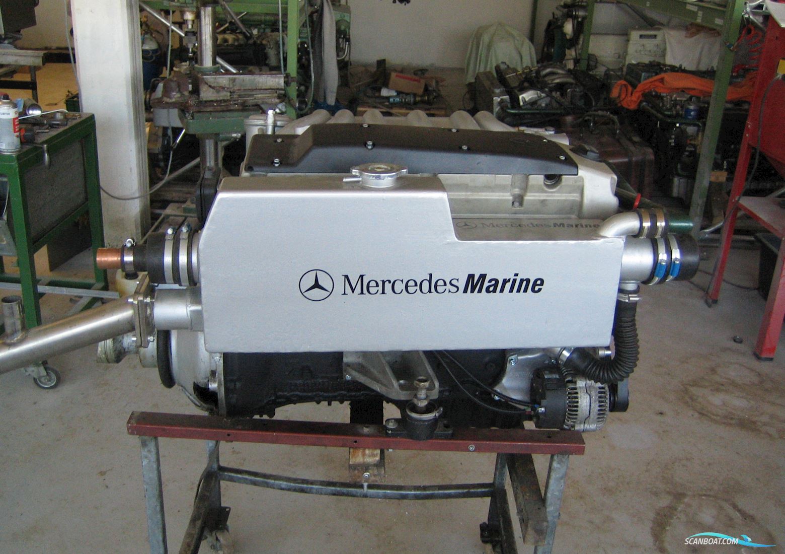 Mercedes Marine OM 606