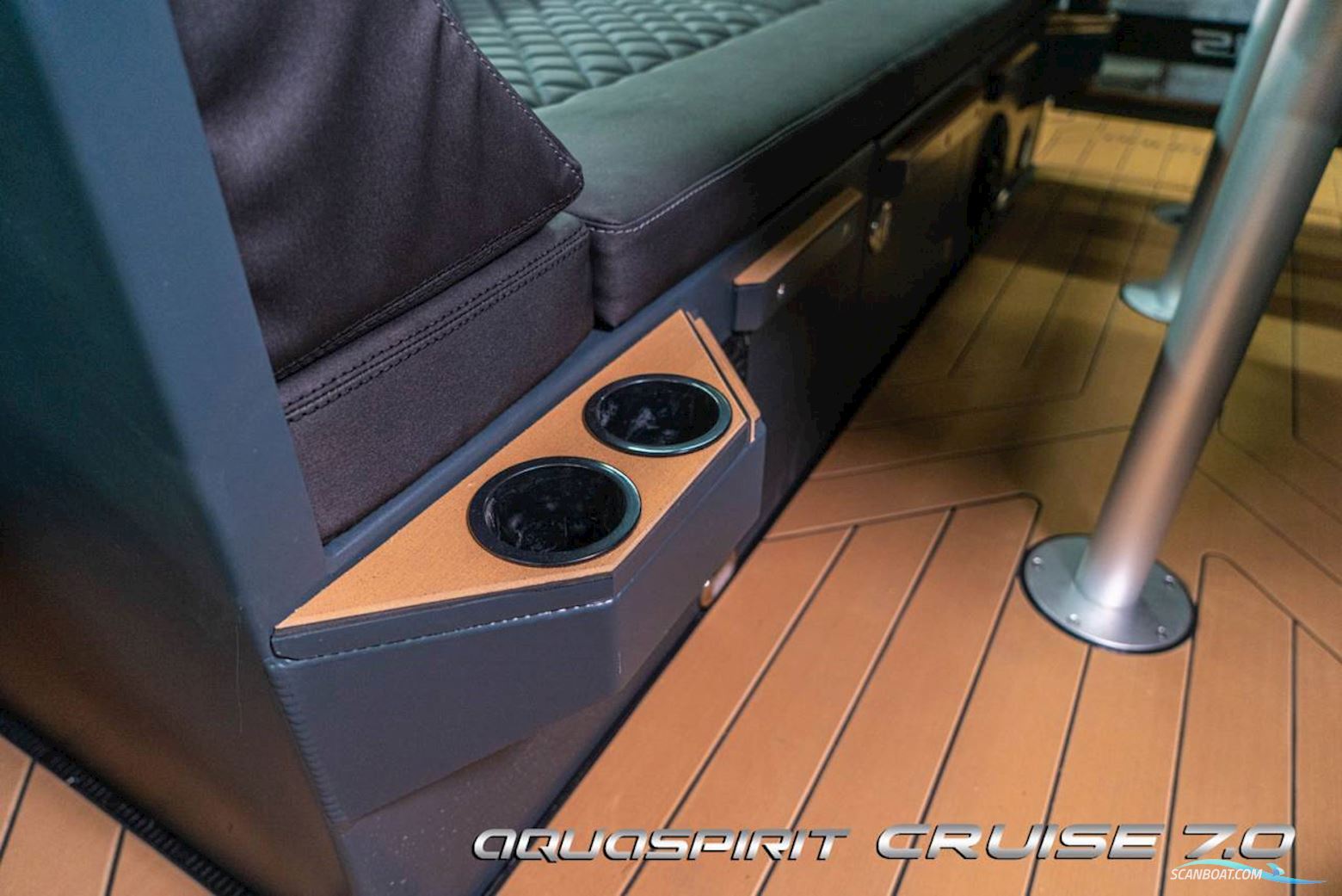 Aqua Spirit 7.0 Cruise - 200 HK Yamaha/Udstyr