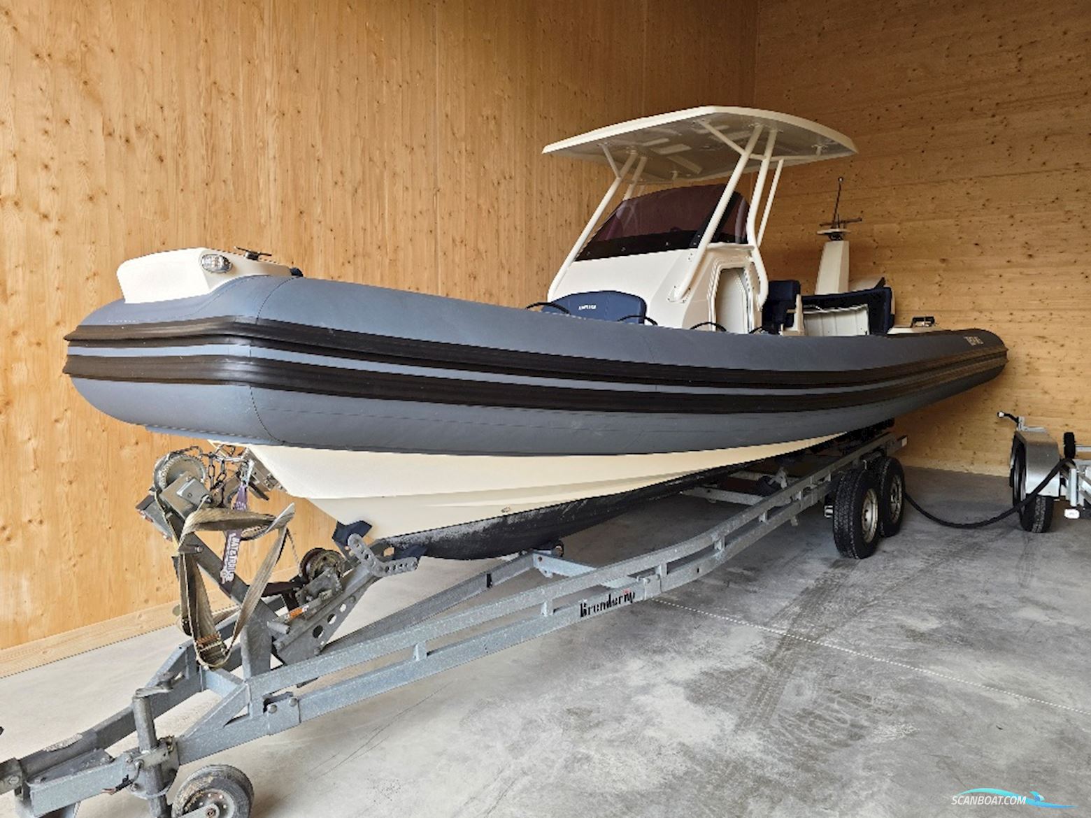 BRIG Eagle 8