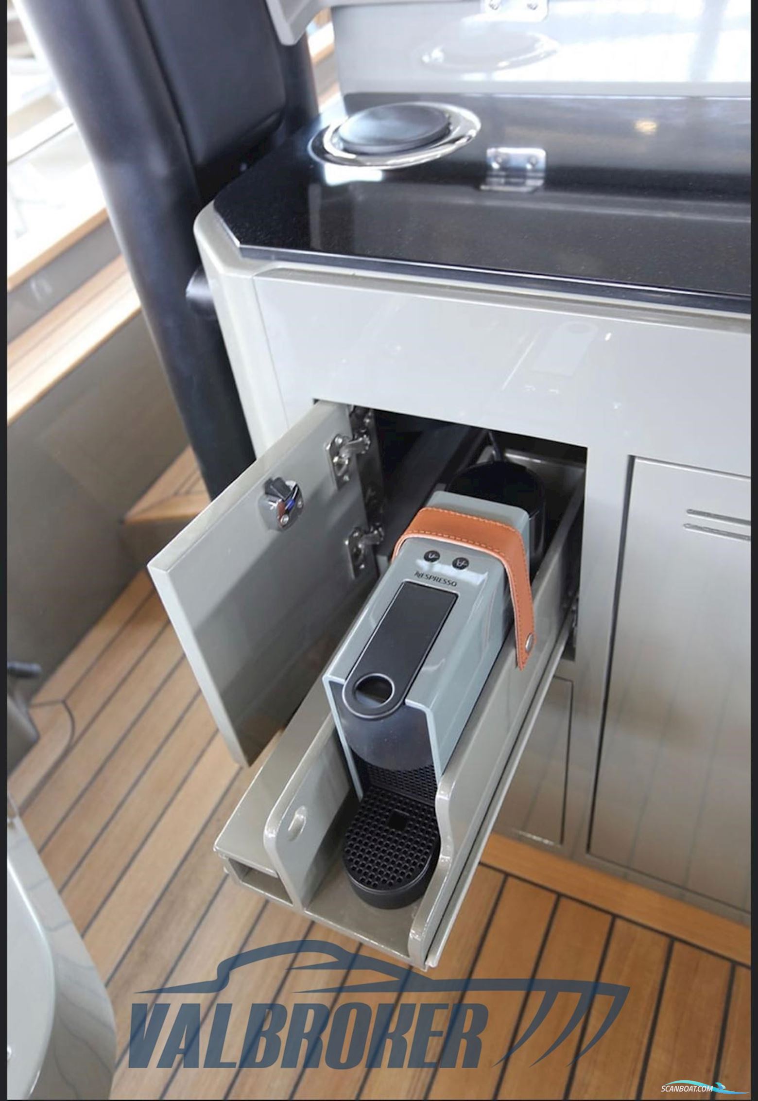 Capelli Stradivari 43