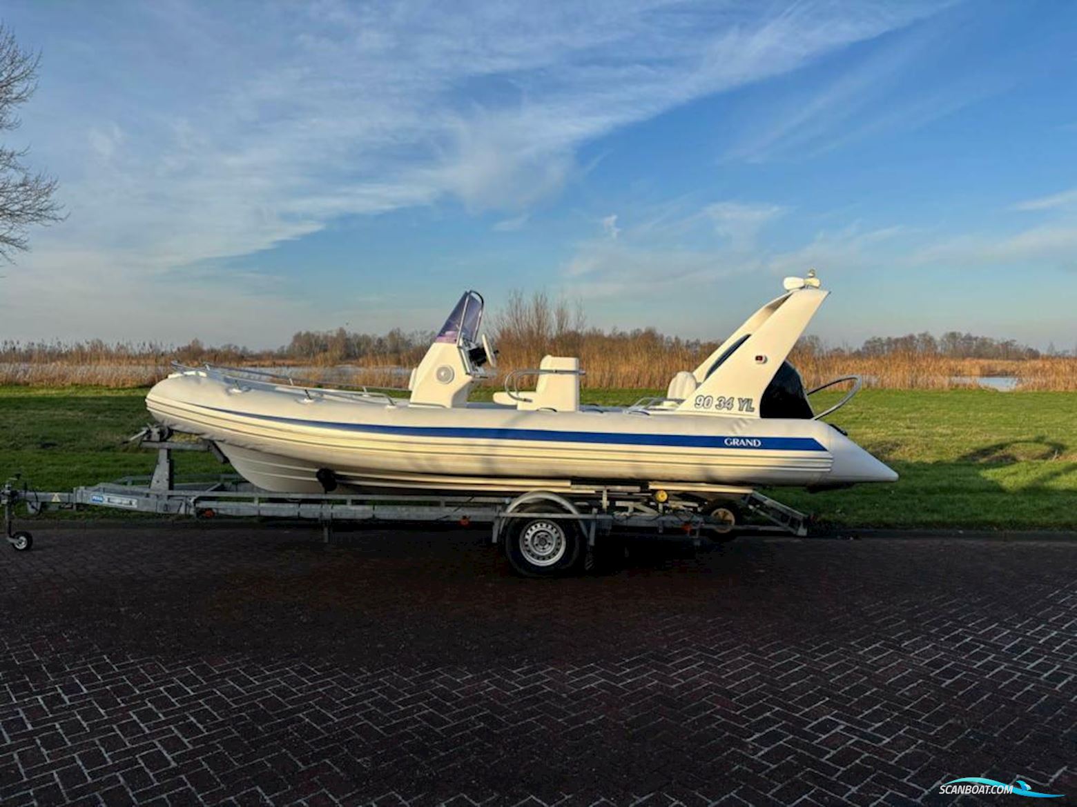 Grand 650 Silverline Suzuki 200pk