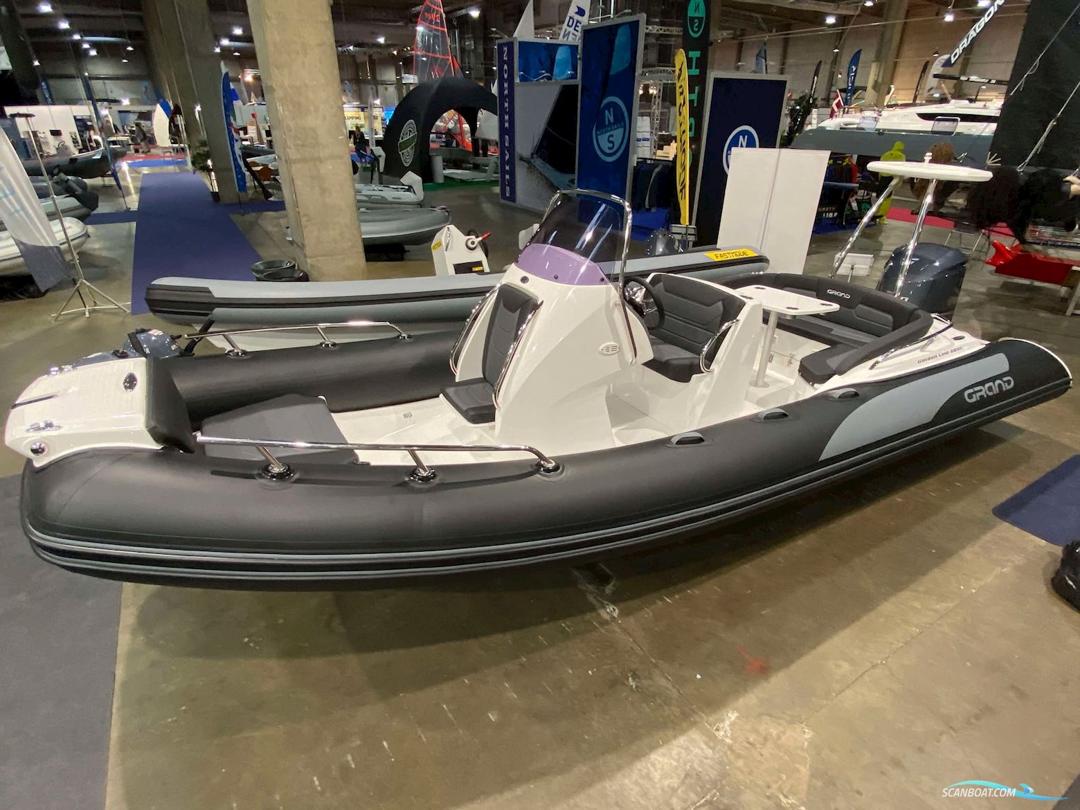 Grand G650 med DEMOMOTOR Yamaha F130 til OMGÅENDE LEVERING