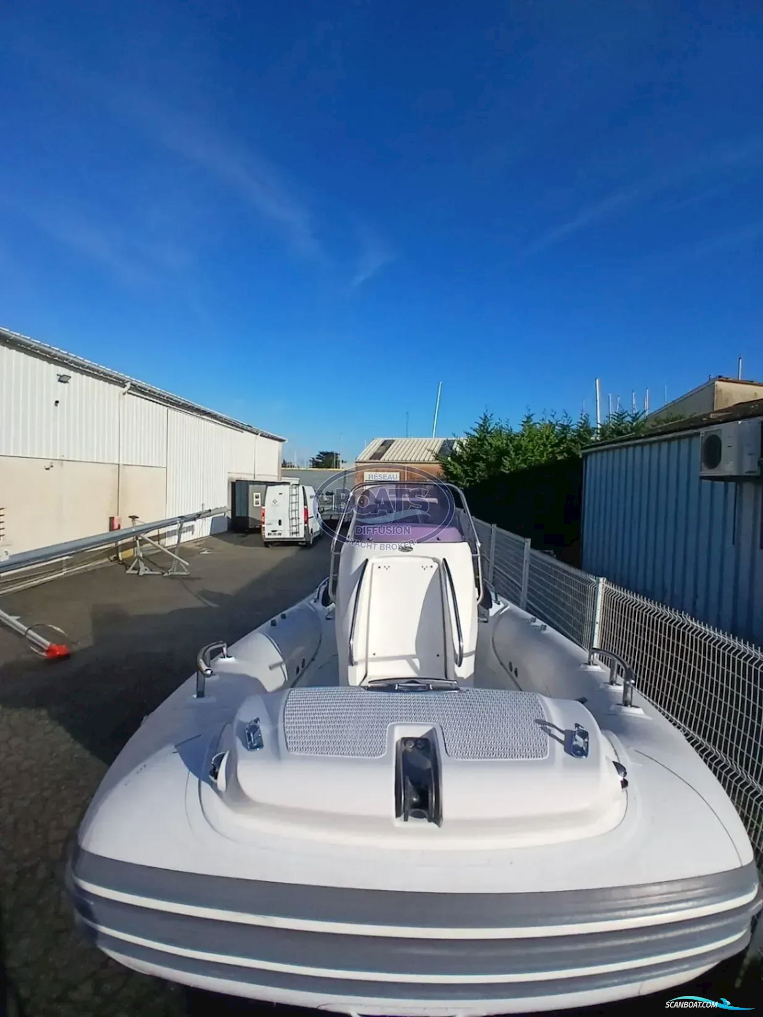 Grand Golden Line G650