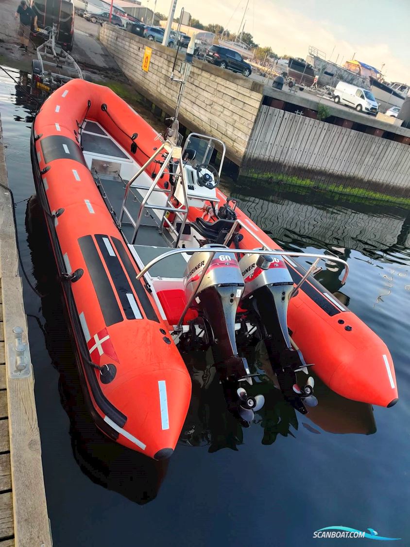 Inflatable Boat (Rib Boat) 7,5m - 2x 60hp Motors Schlauchboot / Rib 2004, mit Mariner motor, Dänemark