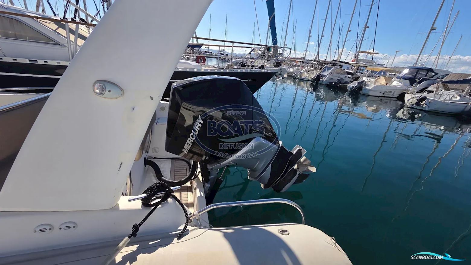 Joker Clubman 28 28 Cabin