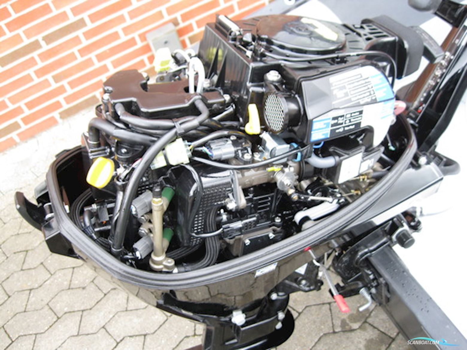 Quicksilver 365 Sport HD m/Mercury F20 hk EFI 4-takt - SOLGT !