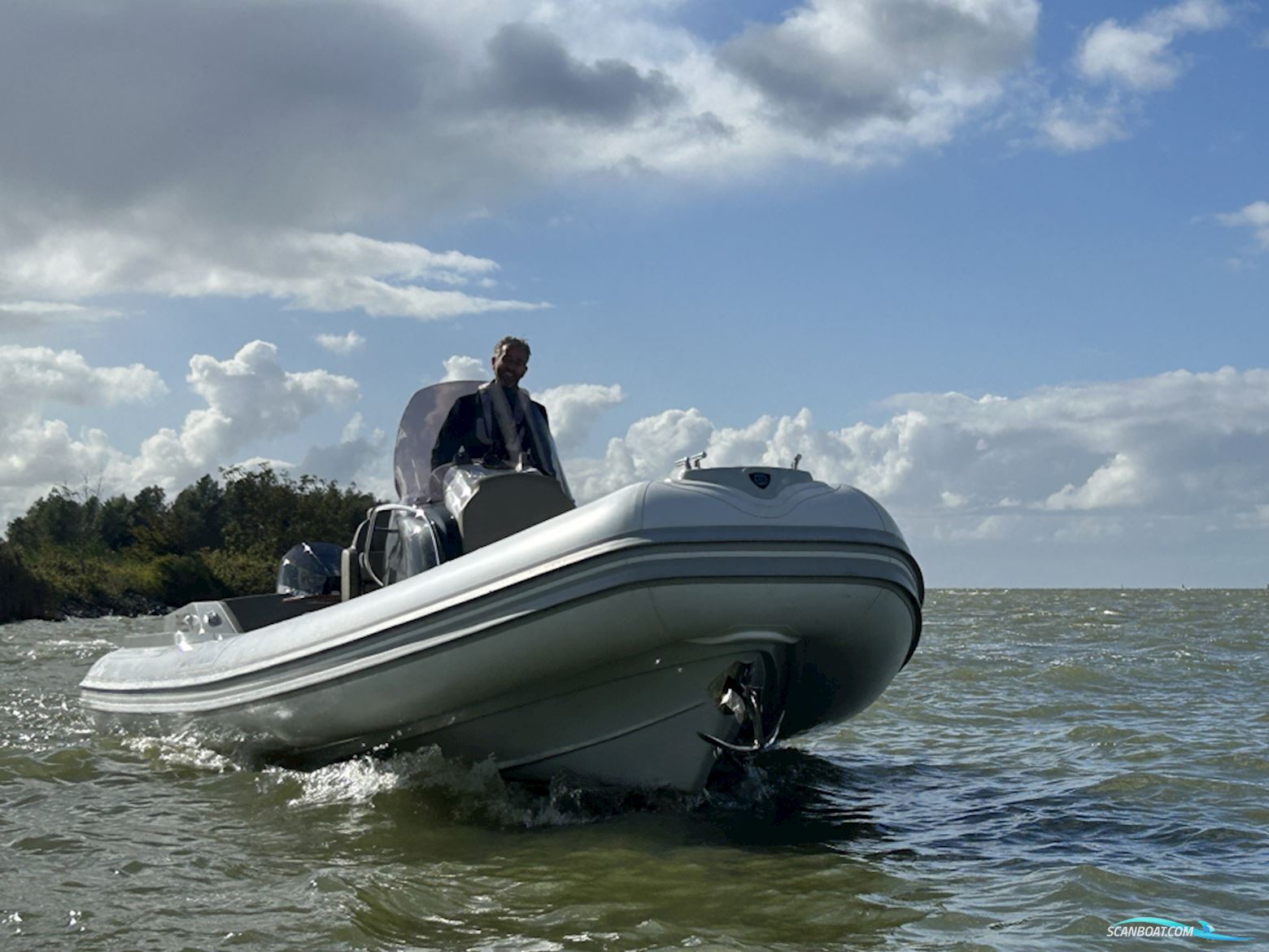 Sacs Strider 900