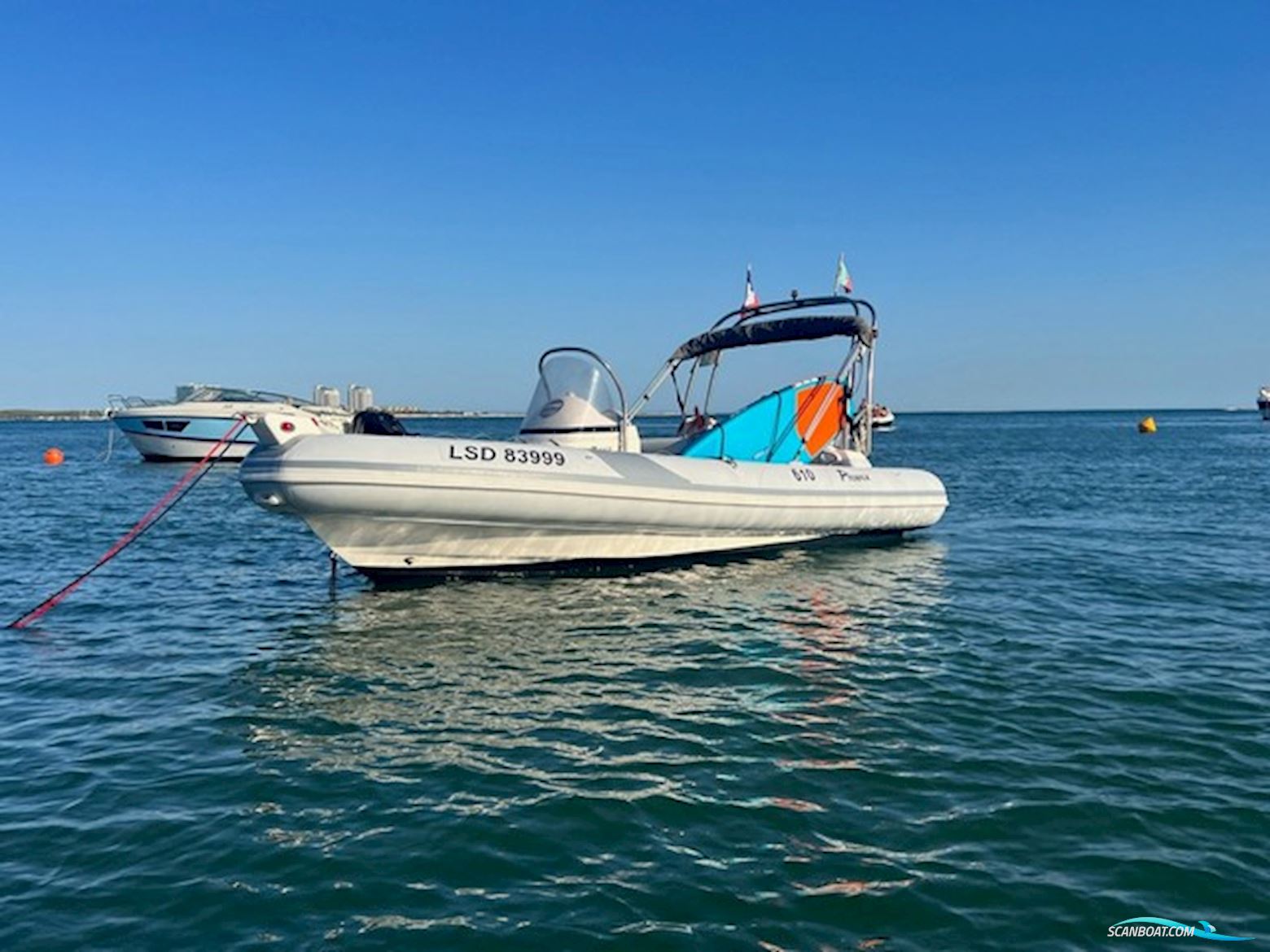 Silver Marine Phoenix 610